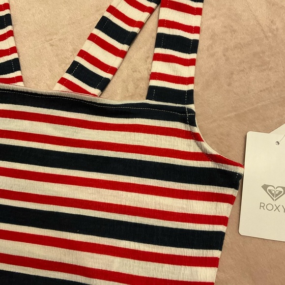 Good Sunday crop top size small - Picture 5 of 8